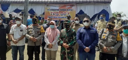 Kapoldasu Bersama Pangdam I/BB Berserta KPU dan Bawaslu Monitoring PSU di Kabupaten Labusel