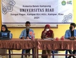 SMPN 2 Kampar Kiri Hilir Laksanakan Pelatihan Pembuatan Media Interaktif dan Google Classroom