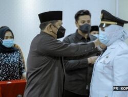 Walikota P. Sidimpuan Lantik 23 ASN Eselon III & IV Serta 2 Kasek