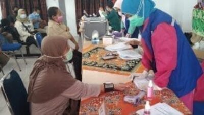 Polsek Siak Hulu Resort Kampar Terus Lakukan Suntik Vaksin Sinovac Tahap Satu