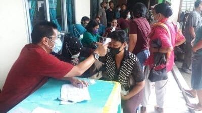 Koramil 16 Bersama Puskesmas Pulau Rakyat  Lakukan Vaksinasi