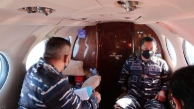 Pangkoarmada I Lakukan Patroli Udara Diatas Laut Natuna Utara