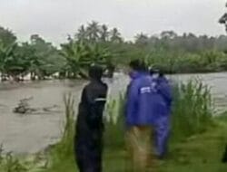 Sungai Brontoyudo Meluap ke Pemukiman Warga