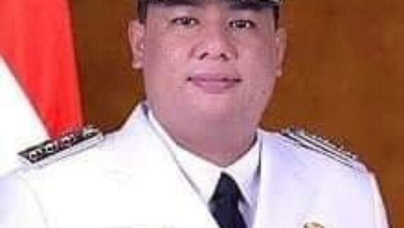 Bupati Samosir Adukan Pembuat Akun Palsu Facebook ke Polres Samosir