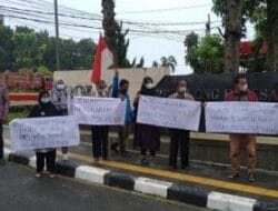 Pensiunan PTPN II Lakukan Demo di Poldasu
