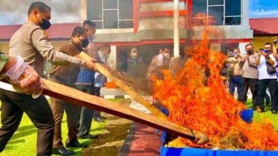 Polres Labuhanbatu Musnahkan Barang Bukti Narkotika