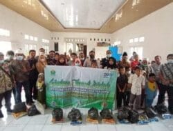 “Gerakan Jum’at Berkah” PTPN IV Kebun/PKS Ajamu Kembali Berbagi  Santunan Anak Yatim dan Kaum Dhuafa Di Desa Sekitar Perusahaan