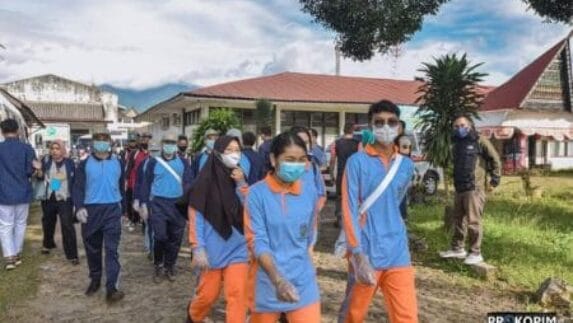 Dispora Sidimpuan Lepas Jalan Santai & Sadar Lingkungan