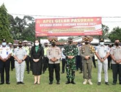 Kapolres Kampar Sematkan Pita Operasi Zebra Lancang Kuning 2021