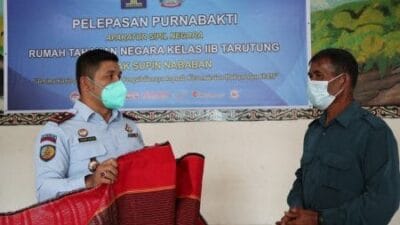 Rutan Kelas IIB Tarutung Adakan Pelepasan Pegawai Memasuki Masa Purna Bakti