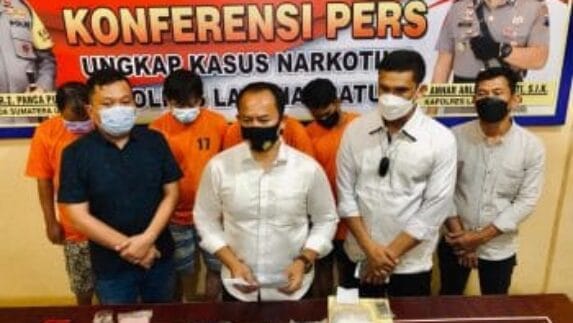 4 Pelaku Jaringan Bandar SS Lintas Provinsi Diamankan Petugas