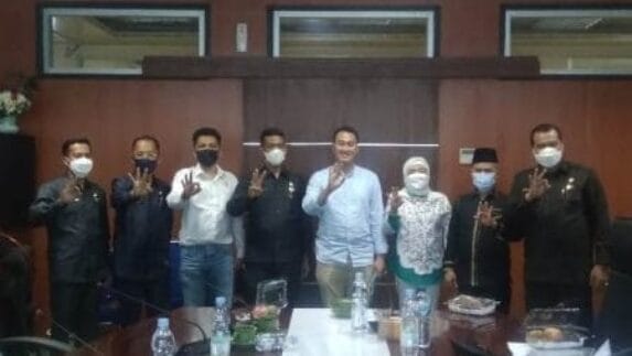 Komisi III DPRD : Revitalisasi Untuk Maksimalkan Pendapatan PUD Pasar