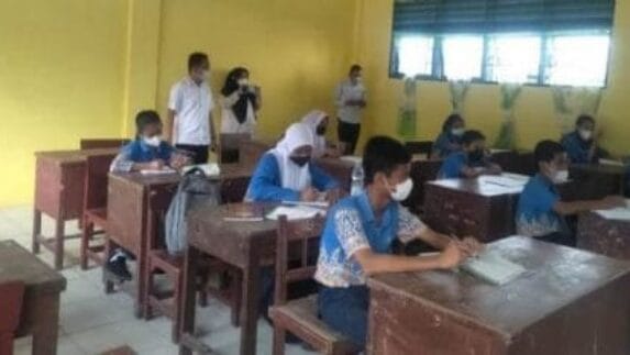 Komisi II DPRD Medan Tinjau Beberapa SMPN di Kota Medan
