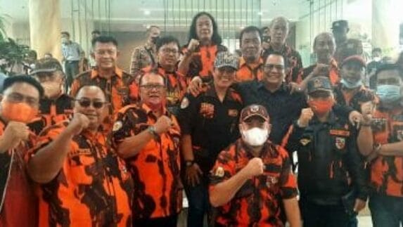 Pemuda Pancasila Sumut Desak Junimart Girsang Minta Maaf