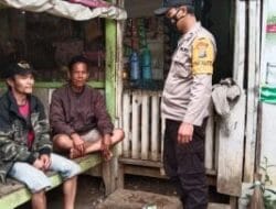 Bhabinkamtibmas Polres Tapsel Ajak Vaksin Disambut Baik Warga