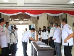 Sejumlah Jabatan Tinggi Pratama Pemerintah Pakpak Bharat Diserahterimakan
