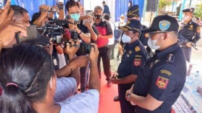 Bea Cukai Sumut Tangkap Penyelundup Rokok Ilegal