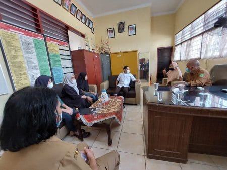 Wakil Ketua DPRD Medan Datangi SMPN 28 Respon Aduan Siswa Dihina Guru