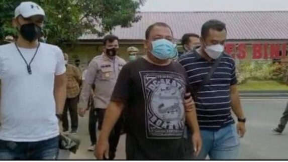 Kapolda Sumut Giring Bupati Langkat Saat di OTT KPK