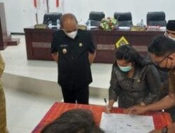Wakil Bupati Samosir Hadiri Rapat Paripurna
