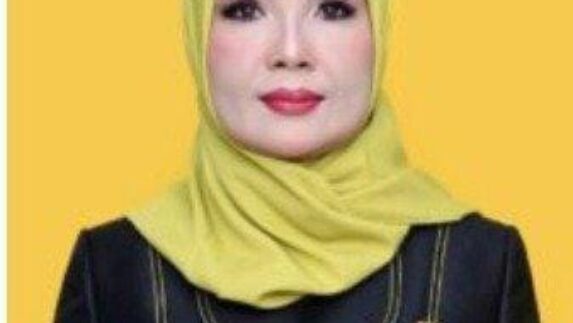 Alamak, Wanita Cantik Berkerudung Asal Langkat Ini Ikut Terseret Kasus