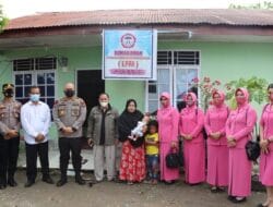 Kapolres Labuhanbatu Bersama Ketua Bhayangkara Bantu Anak Korban Terlantar