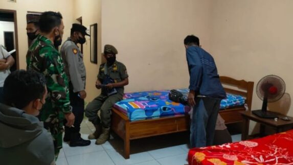 Dua Pasang Mesum di Hotel GGM Diamankan Polres Jember
