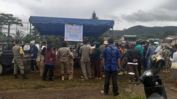 Pemkab Pakpak Bharat Gelar Operasi Pasar Minyak Goreng