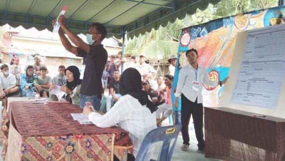 Pilkades Serentak Tahun 2022 di Kecamatan Labuhan Deli Berlangsung Kondusif dan Lancar