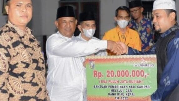 Forkopimda Kampar Safari Ramadhan Di Desa Lubuk Siam Kecamatan Siak Hulu