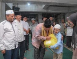 Pemko Padang Sidempuan, Bantu Masjid Pijorkoling Rp.45 Juta