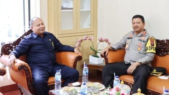 Silaturahmi ke PN Padang Sidempuan, AKBP Prasetyo Sampaikan Commander Wish