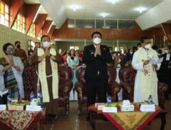 Bupati Samosir Ikuti Perayaan Paska Oikumene