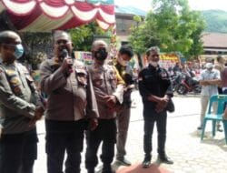 Polres Samosir Bersama Warkop Jurnalis Samosir Hadiri Undangan Pesta