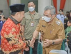 Pj. Bupati Kampar Kamsol Pisah Sambut dengan Bupati Kampar Periode 2019-2022