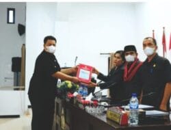 Bupati Pemkab Samosir Sampaikan Nota Ranperda Pertanggung Jawaban APBD TA2021