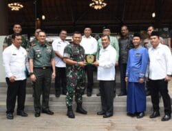 Bupati Deli Serdang Terima Kunjungan DANREM 022/ Pantai Timur