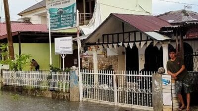 Hujan 10 Menit Jln Garu 6 Medan Amplas Terendam Banjir