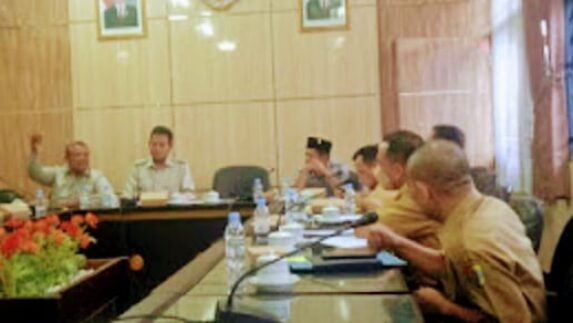 DPRD Jember : Penggunaan DD Wetan Berbau Kongkalikong
