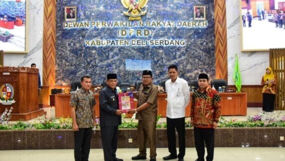Wabup Deli Serdang Sampaikan Nota Keuangan Ranperda Perubahan APBD TA 2022
