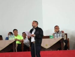 Bupati Pakpak Bharat Buka Turnamen Bulutangkis Piala Bupati