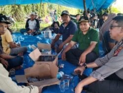 Kapolsek Siak Hulu Tinjau Lokasi Korban Tenggelam, Pencarian Masih Dilakukan Tim Basarnas