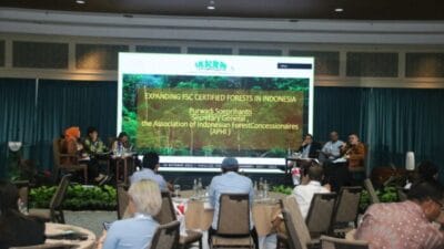 Manajemen Peroleh Sertifikat SVLK dan FSC Punya Peluang Perluas Pasar Global