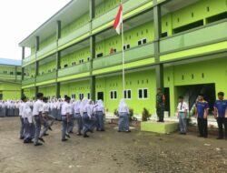 Serka Agus Salim Nasution Irup Bendera di YP Reis Cendikia