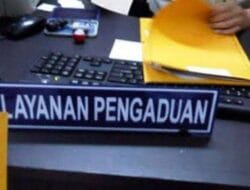 Istri Anggota DPRD Labrak Tuding Ada Perselingkuhan