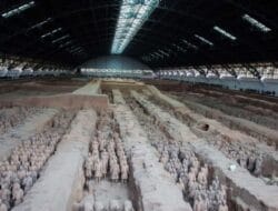 Misteri Makam Kaisar China, Dikelilingi Parit Beracun