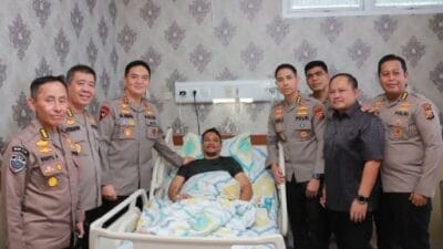 Kapolda Jambi dan Rombongan Bertahan Hidup Sebelum Bantuan Tiba