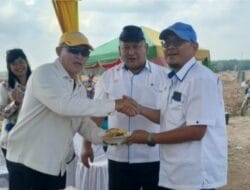 Managemen PTPN IV Unit Padang Matinggi Laksanakan Tanam Perdana Sawit