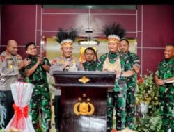 Ratas Bareng Presiden, Kapolri Tegaskan TNI-Polri Kawal Seluruh Kebijakan di Papua