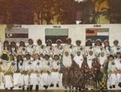 Ngeri, Siswa Sudah Meninggal Muncul di Foto Tahunan Sekolah